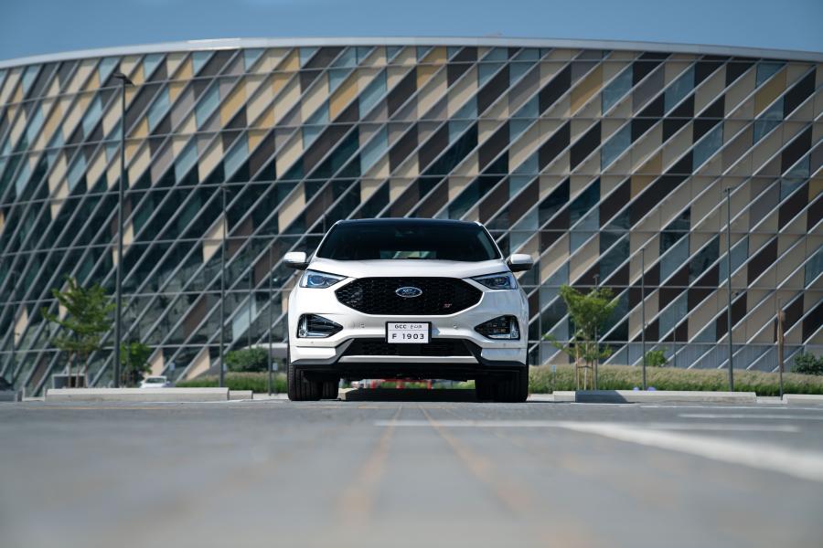  Ford Edge ST 2019 года  (UAE) (фото 5 из 11)